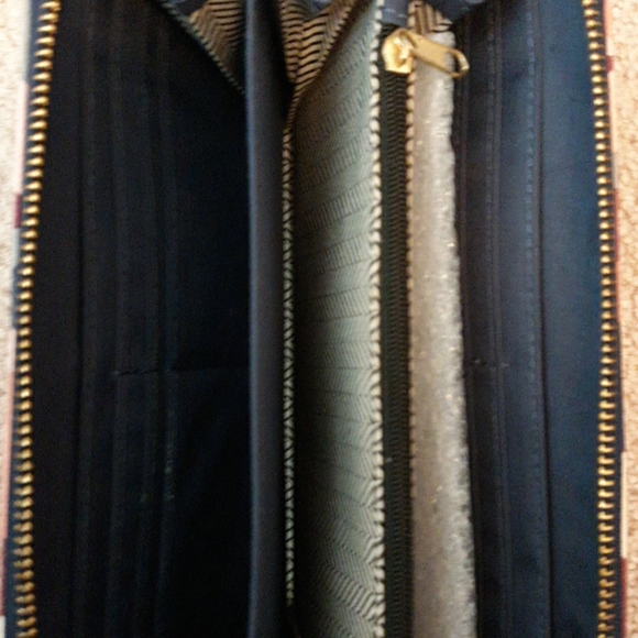 Multicolor Zipper Wallet - Picture 3 of 3